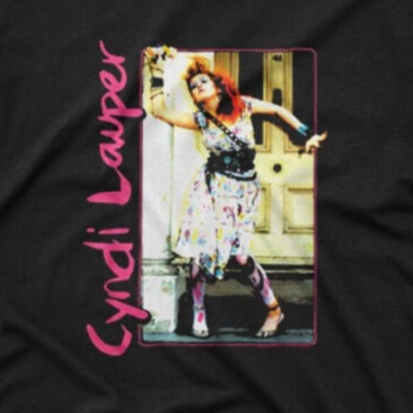 Cyndi Lauper Painted Dress Band T-Shirt 80s Pop Music Graphic Tee 05 - Picture 2 of 5